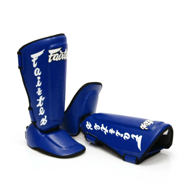 Protège-tibias Fairtex SP7 - Bénéficiez d'une protection maximale et d'un confort supérieur avec ces protège-tibias de haute qualité, conçus pour des entraînements intensifs et des compétitions.