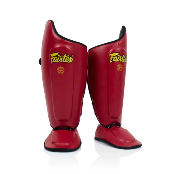 Protège-tibia Fairtex SP8 blanc zone du protège-tibia est plus large que la plupart, protection latérale étendue de l'articulation du genou