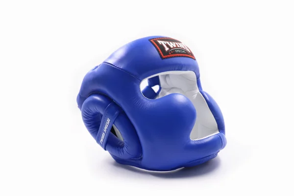 Casque de boxe Twins bleu, l'un casque le plus vendu de chez Twins. À noter que le Casque hgl-3 a une protection intégral
