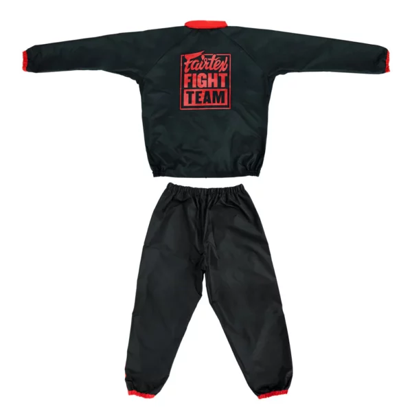 Ensemble de sudation Fairtex VS4, conçu pour maximiser votre sudation et améliorer vos performances d’entraînement. Idéal pour les séances de cardio, de boxe, et d’entraînement intensif. Parfait pour ceux qui cherchent à perdre du poids rapidement et efficacement