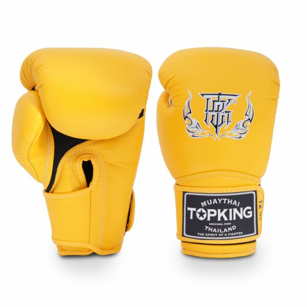 Gants Top King Super Air - Profitez d'une aération optimale et d'une protection maximale avec ces gants en cuir synthétique. Idéals pour des séances d'entraînement intensives et des compétitions
