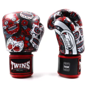 Gants de Boxe Twins Skulls en Cuir Véritable - Alliez force et style avec ces gants robustes ornés de motifs skulls, parfaits pour des entraînements intensifs et des compétitions
