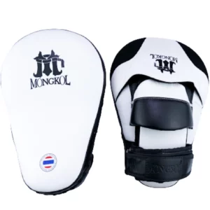 Les Punching Focus Mitts Model PMM02 sont parfaites pour les entraînements de boxe, kickboxing, MMA et autres arts martiaux. Elles conviennent aussi bien aux débutants qu’aux professionnels, offrant une polyvalence et une efficacité incomparables.