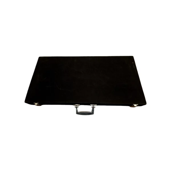 Parfaite pour les compétitions de boxe, les cérémonies de remise de prix et les événements promotionnels, cette ceinture de boxe personnalisée est un symbole de prestige et de réussite. Offrez-la à vos champions ou utilisez-la pour marquer des événements spéciaux dans le monde de la boxe.