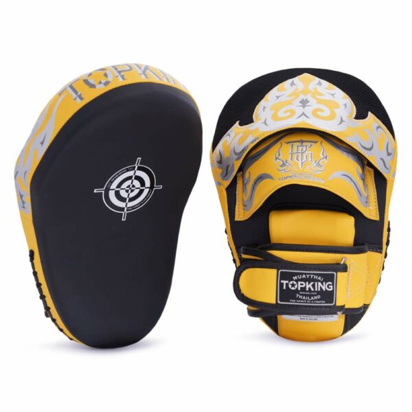 Pattes d’ours Topking Kanok en cuir jaune et noir avec motif argenté, équipement Muaythaï pour entraînement intensif