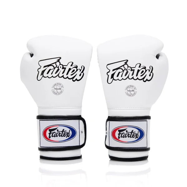 Gants de boxe professionnels Fairtex BGV9 Mexican Style blanc en cuir véritable pour muay thai et kickboxing