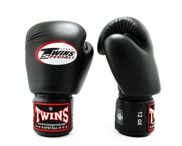 Gants de boxe twins bgvl3 noir side gants de boxe twins bgvl3 vue de profil