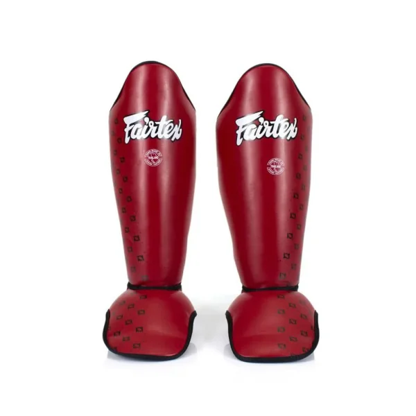 Protèges-tibias Fairtex SP5 rouge pour Muay Thai et kickboxing professionnel