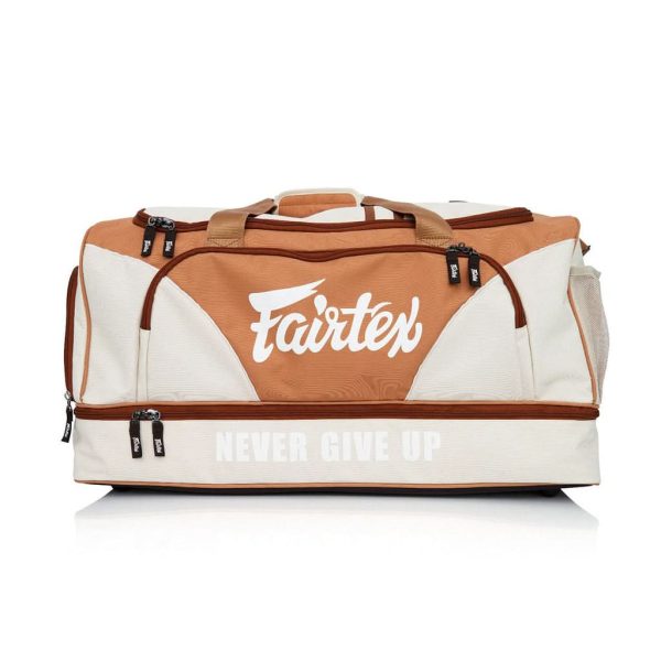 Sac de sport Fairtex BAG2 beige vue de face avec logo Fairtex