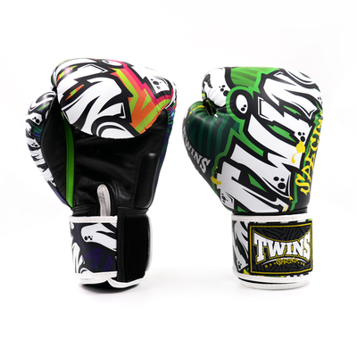 Paire de gants de boxe Twins Graffiti vue de face