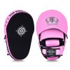 Pattes d'ours Top King TKFME Extreme rose Paire de pattes d'ours Top King TKFME Extreme rose pour Muay Thaï et boxe