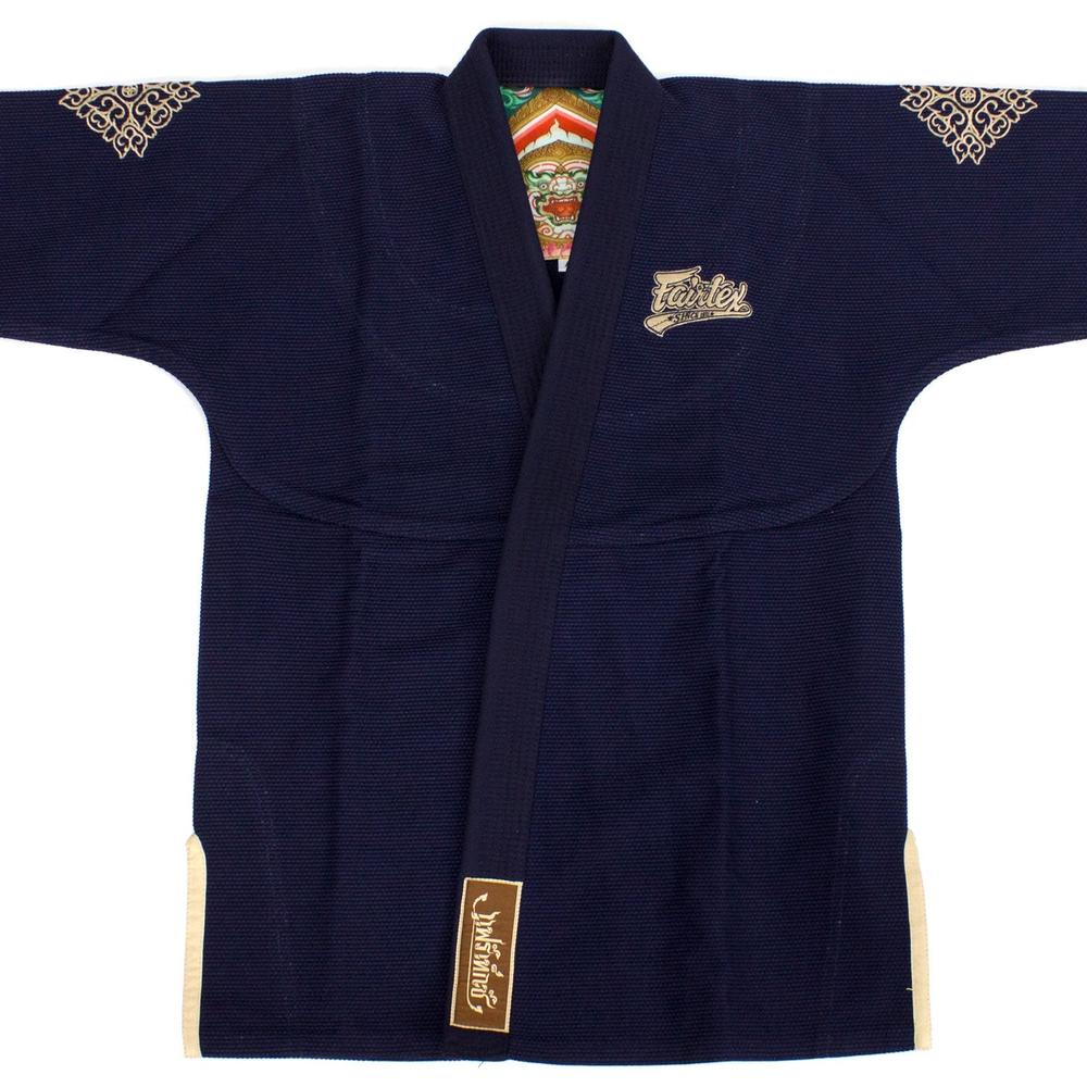 Kimono BJJ Fairtex Matchanu bleu marine vu de face avec logo Fairtex